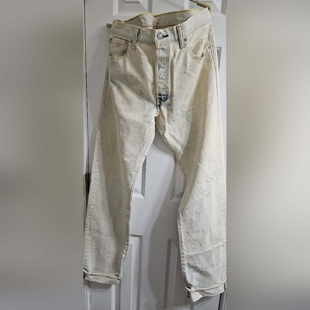 Mens LEVI jeans